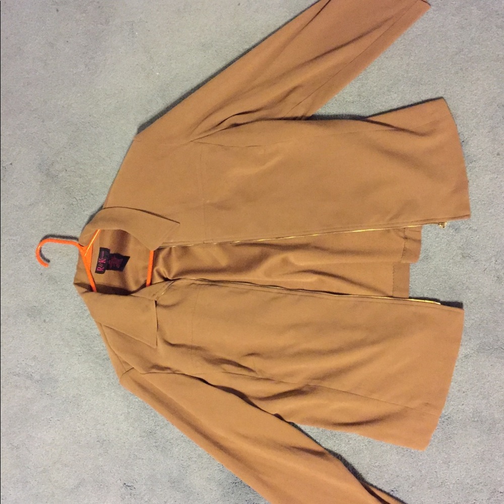 R&K’s Woman’s jacket - Picture 2 of 3